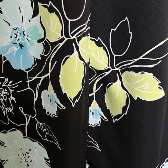 Studio 1 Black Sleeveless Maxi with Large Baby Blue & Green Flowers Size 8 - Picture 5 of 9